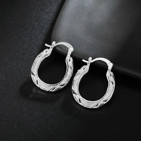 925 Sterling Silver Hoop Earrings - Picture 5 of 5